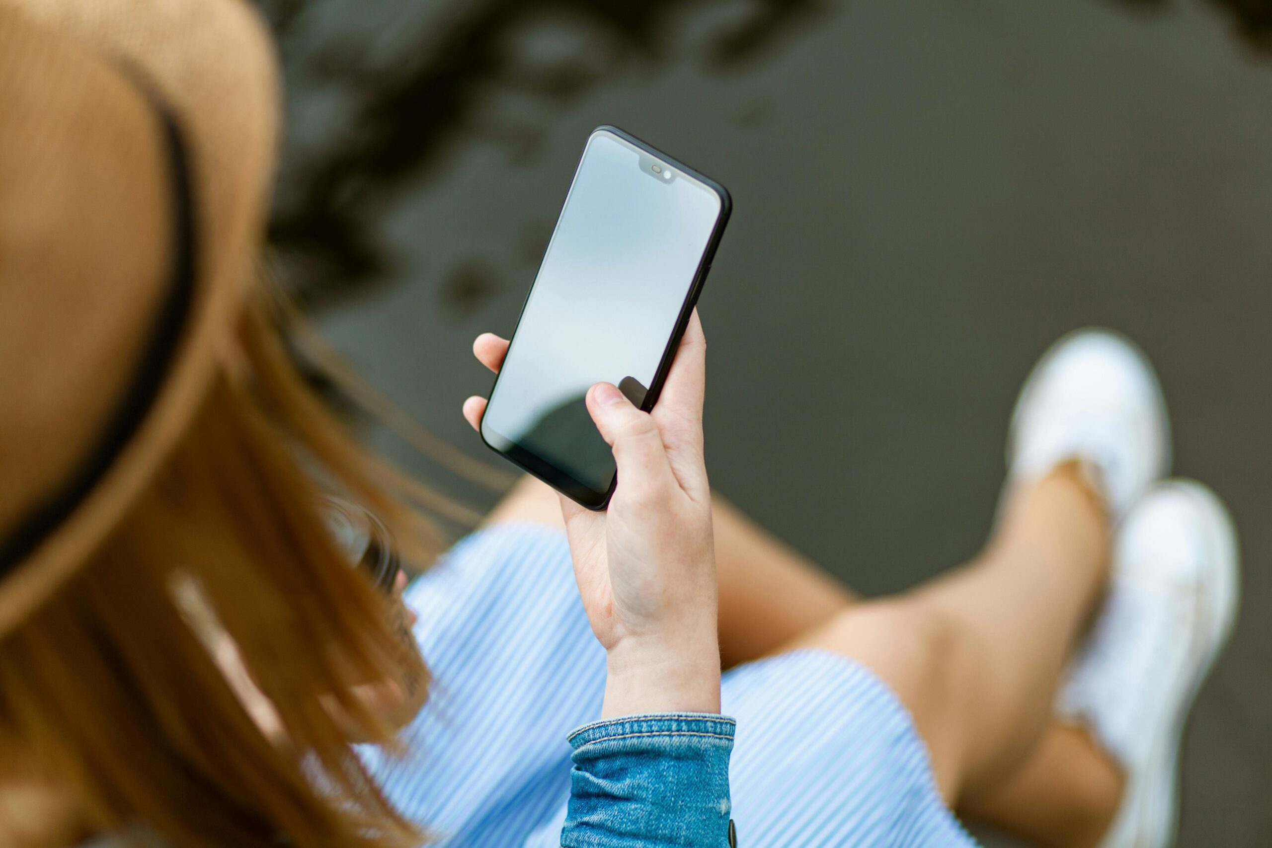 Warum verbraucht mein Smartphone-Akku so schnell?