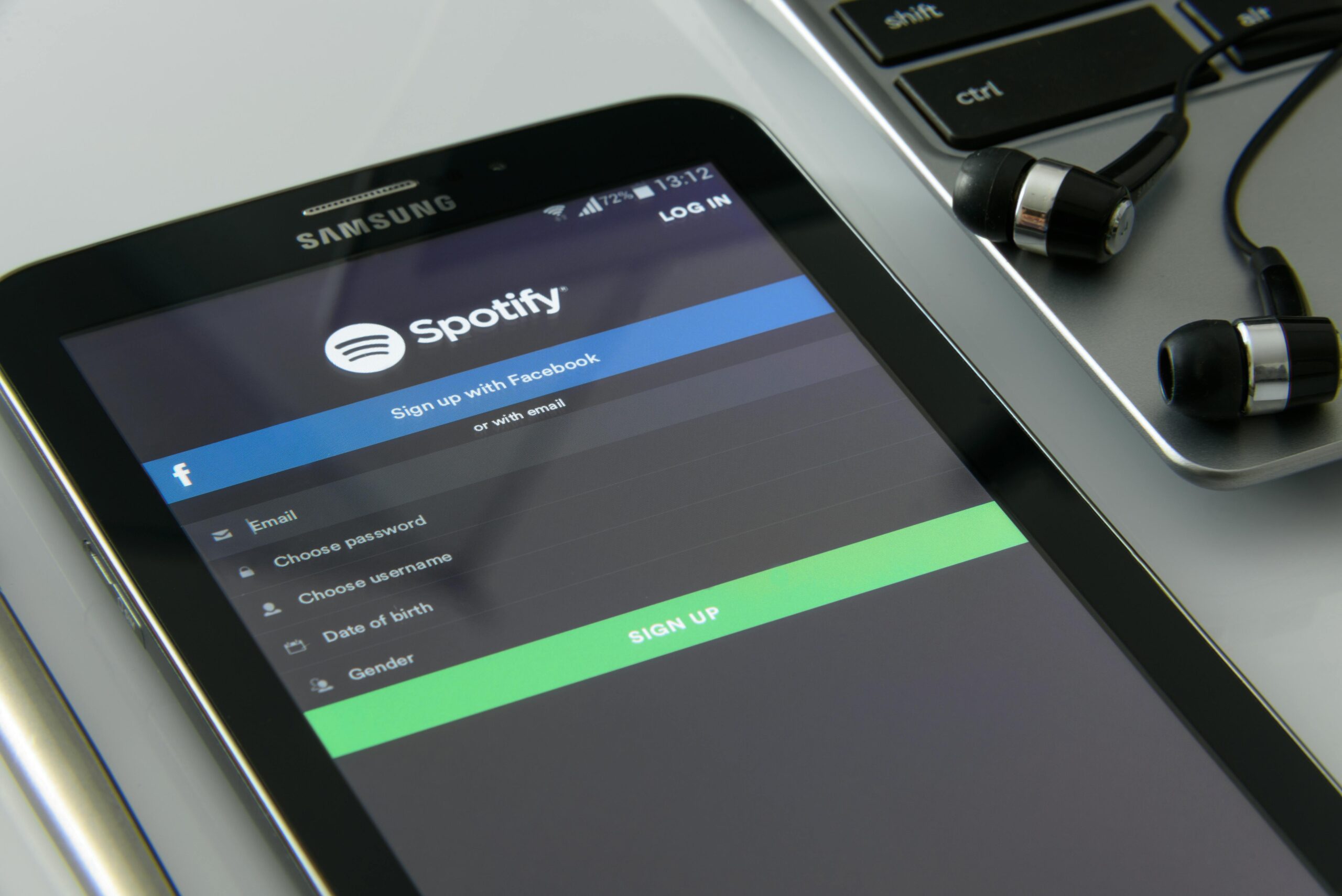 Spotify stoppt Wiedergabe bei jedem Lied