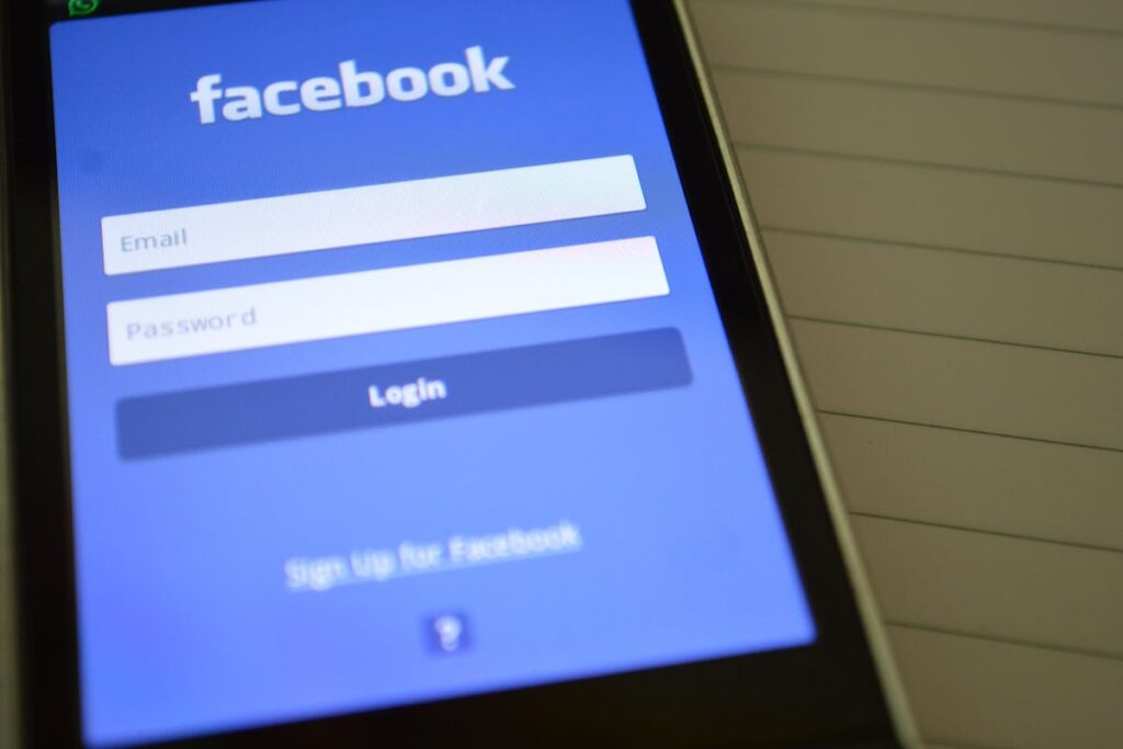 Facebook App bleibt bei „Wird geladen“ hängen